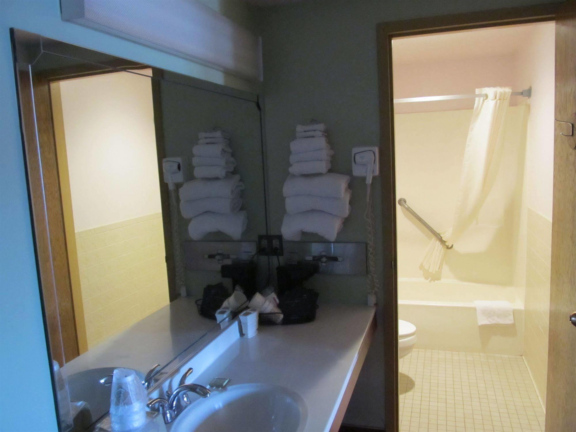 Sunset Inn And Suites Seward Bagian luar foto