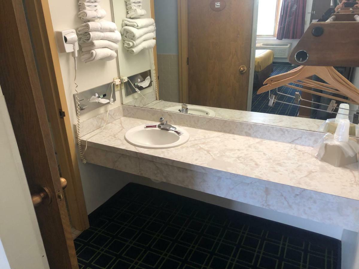 Sunset Inn And Suites Seward Bagian luar foto